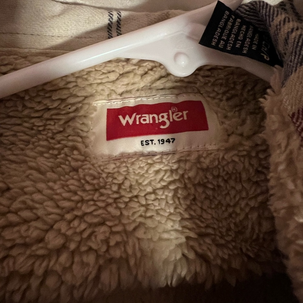 wrangler jacket - Picture 3 of 4